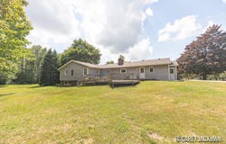 3910 Walker Avenue NW, Grand Rapids, MI 49544