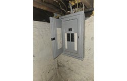 1125 Hamilton Ave, Farrell, PA 16121