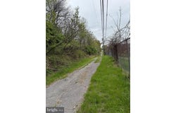 545 S 1ST AVENUE, COATESVILLE, PA 19320