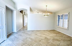 1018 E HIDDENVIEW Drive, Phoenix, AZ 85048