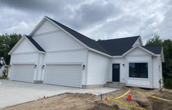 7122 Kerrie Lane, Norton Shores, MI 49456