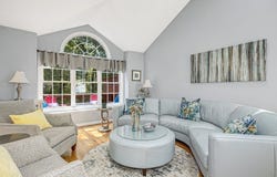 22 Hitching Post Lane, Northborough, MA 01532