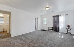 811 S Hickory Street, Ottawa, KS 66067