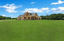 150 Top Flight Drive, Weatherford, TX 76087