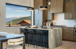 9172 Scenic Drive, South Lake Tahoe, CA 96142