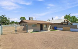 1520 Mayfield Road, Las Cruces, NM 88007