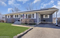916 Beachwood Boulevard, Beachwood, NJ 08722