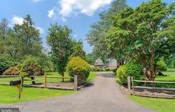 7700 MANOR HOUSE DRIVE, FAIRFAX STATION, VA 22039
