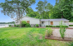 4449 Cordley Lake Road, Pinckney, MI 48169