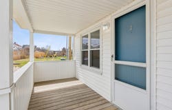 6 Dingle Road, York, ME 03909