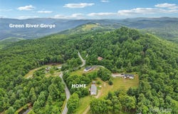 1282 Spicer Cove Road, Hendersonville, NC 28792