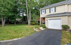 131 Bunker Hill, Wayne, NJ 07470