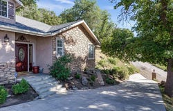 26750 El Camino Drive, Tehachapi, CA 93561