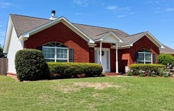 3704 NAVAJO TRACE, Dothan, AL 36305