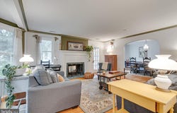 423 W COLONIAL HIGHWAY, HAMILTON, VA 20158