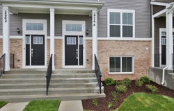 2244 Stonegate Road, Algonquin, IL 60102