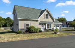 12 Boulder Lane, Sanford, ME 04073