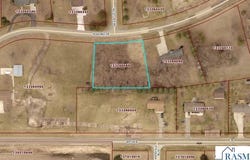 Highland Drive, Waseca, MN 56093