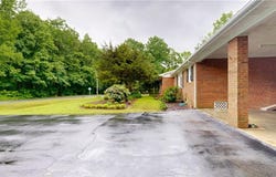 4211 VILLAGE Drive, Trinity, NC 27370