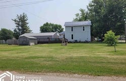 110 N College, Agency, IA 52530