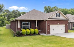 2001 Bunnfield Drive, Zebulon, NC 27597