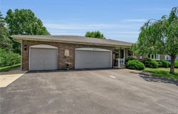 6151 Clarence Lane N, East Amherst, NY 14051