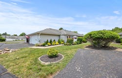 4398 Hammerton Drive, Columbus, OH 43228