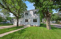 1101 Broadway Avenue S, Sauk Rapids, MN 56379