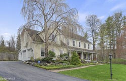 130 E Dugway Rd, Lenox, MA 01240