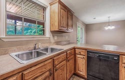 23 Arnoldsburg, Conway, AR 72032