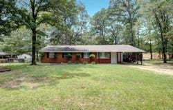 912 West Street, White Hall, AR 72602