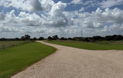 584 Birdsong Lane, Gholson, TX 76705