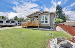 19214 E Buckeye Ave, Greenacres, WA 99027
