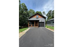 203 1 S Oconeechee Avenue, Black Mountain, NC 28711