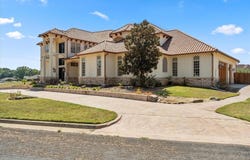 224 Kathryn Court, Mount Pleasant, TX 75455