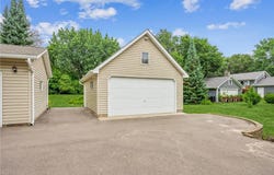 487 Lois Lane, Lino Lakes, MN 55014