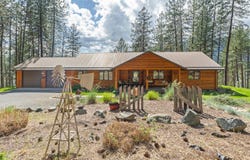 2378 EAGLE RIVER WAY, KETTLE FALLS, WA 99141