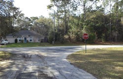 2690 W April Lane, Citrus Springs, FL 34654