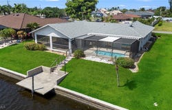 2209 SE 10th Avenue, Cape Coral, FL 33990