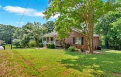 11 Chestnut Street, Cartersville, GA 30120