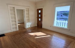 608 S 5th Street, Fairfield, IA 52556