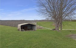 5148 State Route 152, Richmond, OH 43944