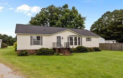 832 Smithtown Road, Grimesland, NC 27837