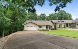 5 Magellan Circle Circle, Hot Springs Village, AR 71909