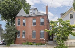 261 Vaughan Street, Portland, ME 04102