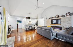 5-B HILLVIEW Circle, LANSDOWNE, PA 19050