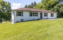 505 Foust Carney Rd, Powell, TN 37849