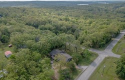 208 Fairway Dr, Horseshoe Bend, AR 72512