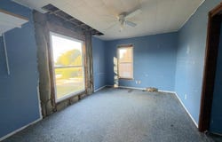 707 E Cedar Street, Sutton, NE 68979