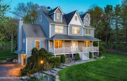 6 Dubois Road, New Paltz, NY 12561